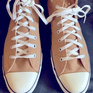 Men’s Size 13 Converse Sneakers Brand New